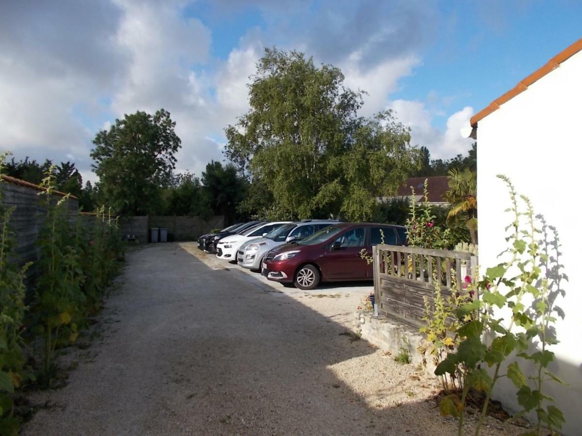 Le Clos Des Palmiers Saint-Ouen-d'Aunis Exterior photo
